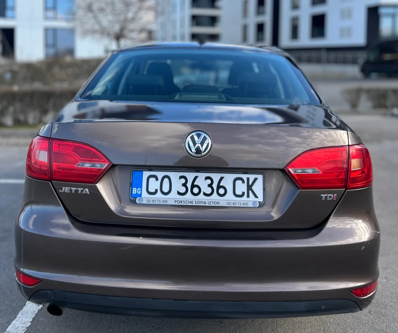 VW Jetta, снимка 10 - Автомобили и джипове - 48977952