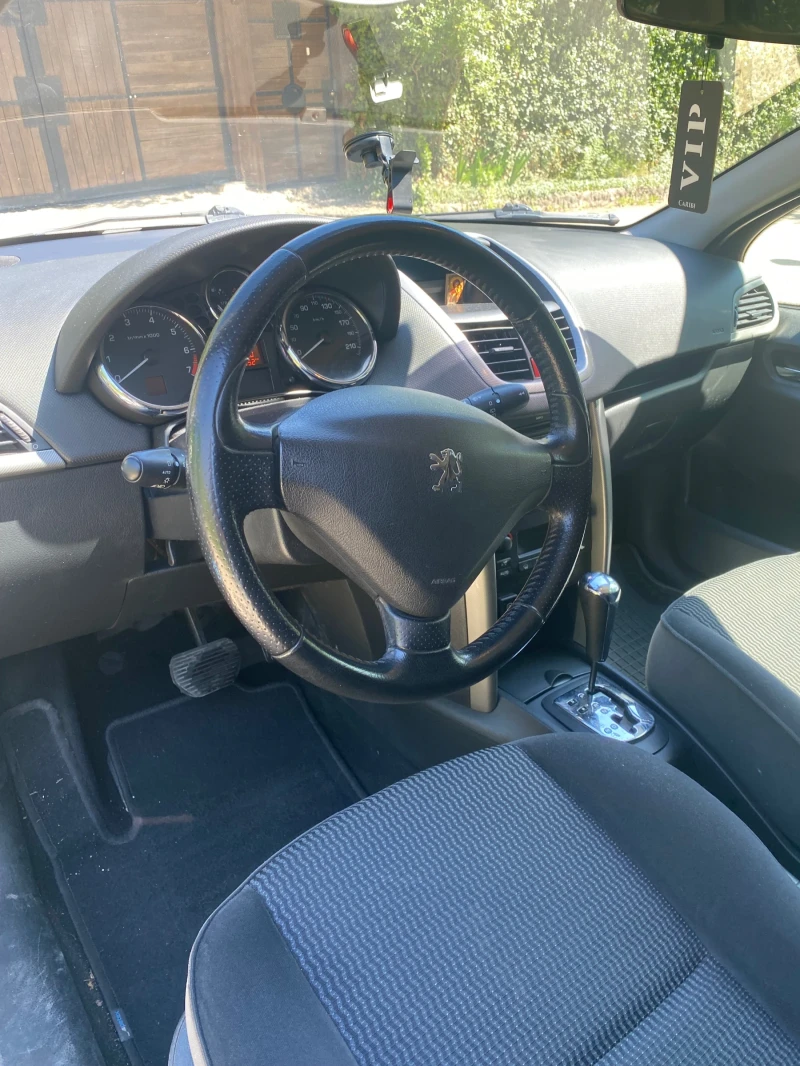 Peugeot 207 , LPG, автоматик, снимка 8 - Автомобили и джипове - 52863890