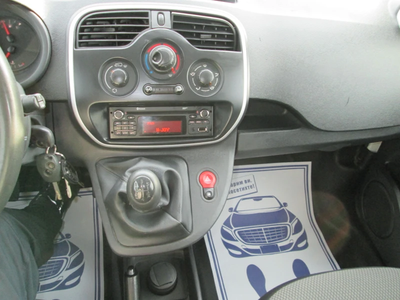 Renault Kangoo 1.5dci КЛИМА-ЕВРО 6Б, снимка 13 - Автомобили и джипове - 52392263