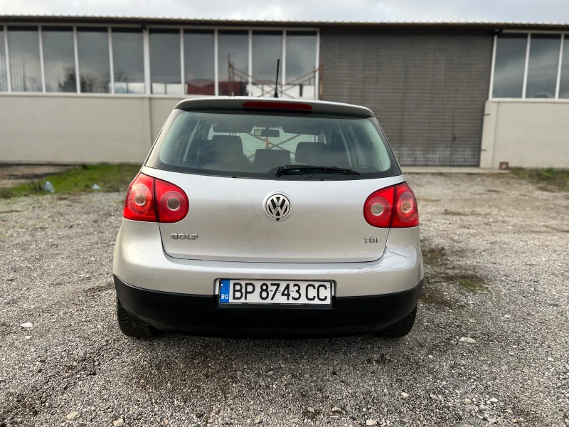 VW Golf 1.9 TDI 105 к.с, снимка 4 - Автомобили и джипове - 52629686