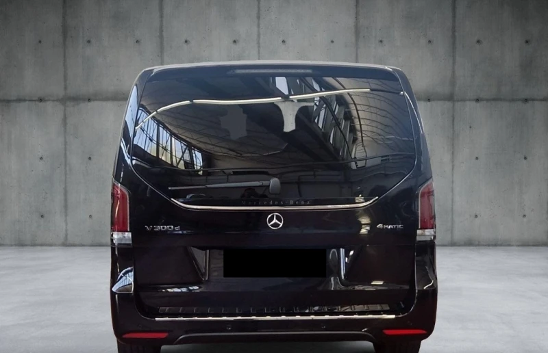 Mercedes-Benz V 300 d/AMG/4-MATIC/EXTRALONG/8-МЕСТЕН/360/DISTRONIC/, снимка 5 - Автомобили и джипове - 52876558