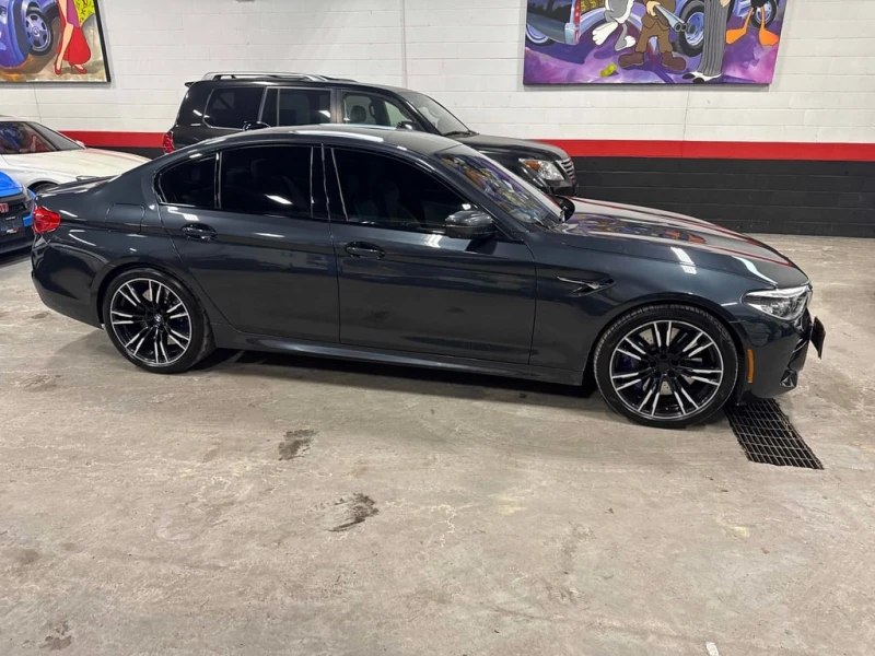 BMW M5 * Sedan * CARFAX * БЕЗ ПЪРВОНАЧАЛНА ВНОСКА, снимка 3 - Автомобили и джипове - 53076099