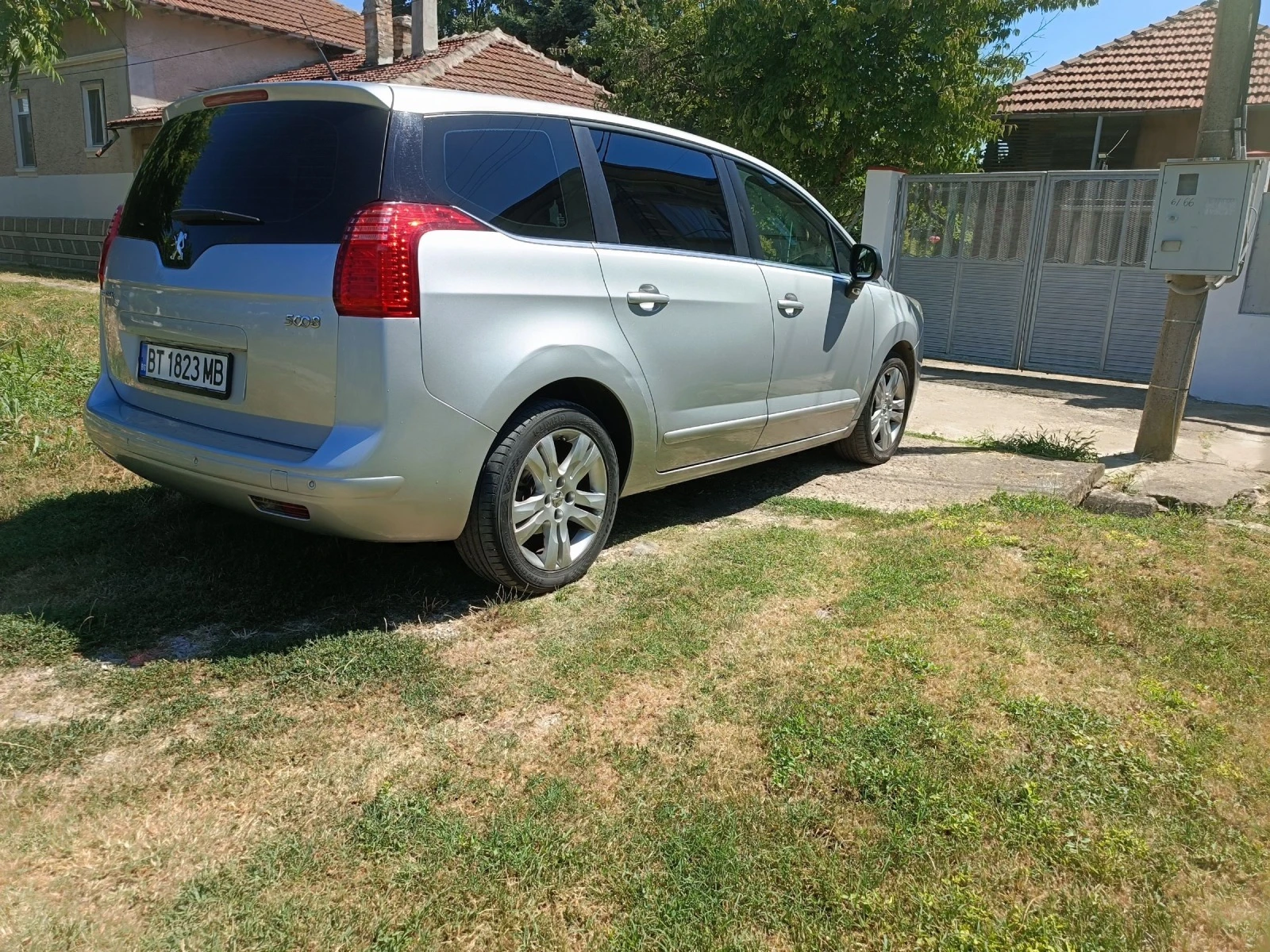 Peugeot 5008  - изображение 5