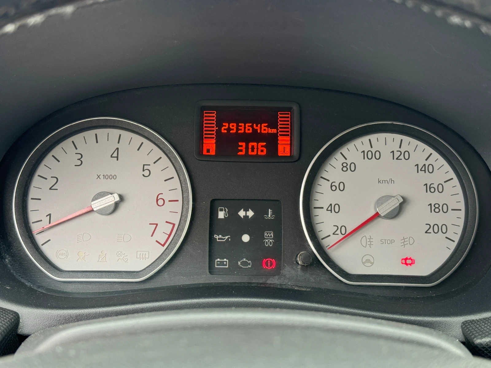 Dacia Sandero 1.4 LPG Laureate | Mobile.bg — изображение 12
