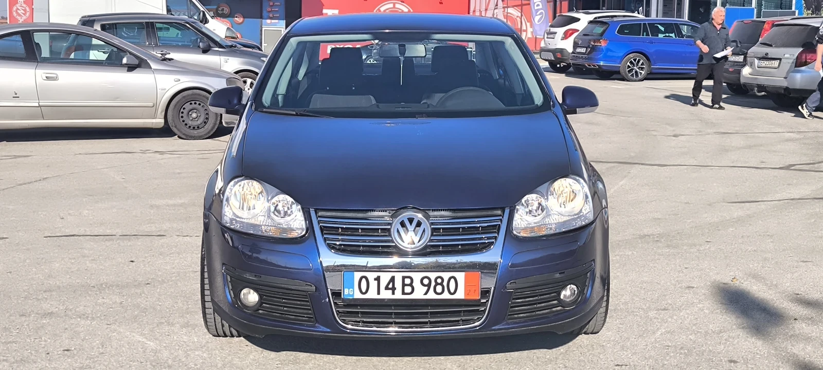 VW Jetta 2.0FSI КЛИМАТРОНИК ПОДГРЕВ - [1] 