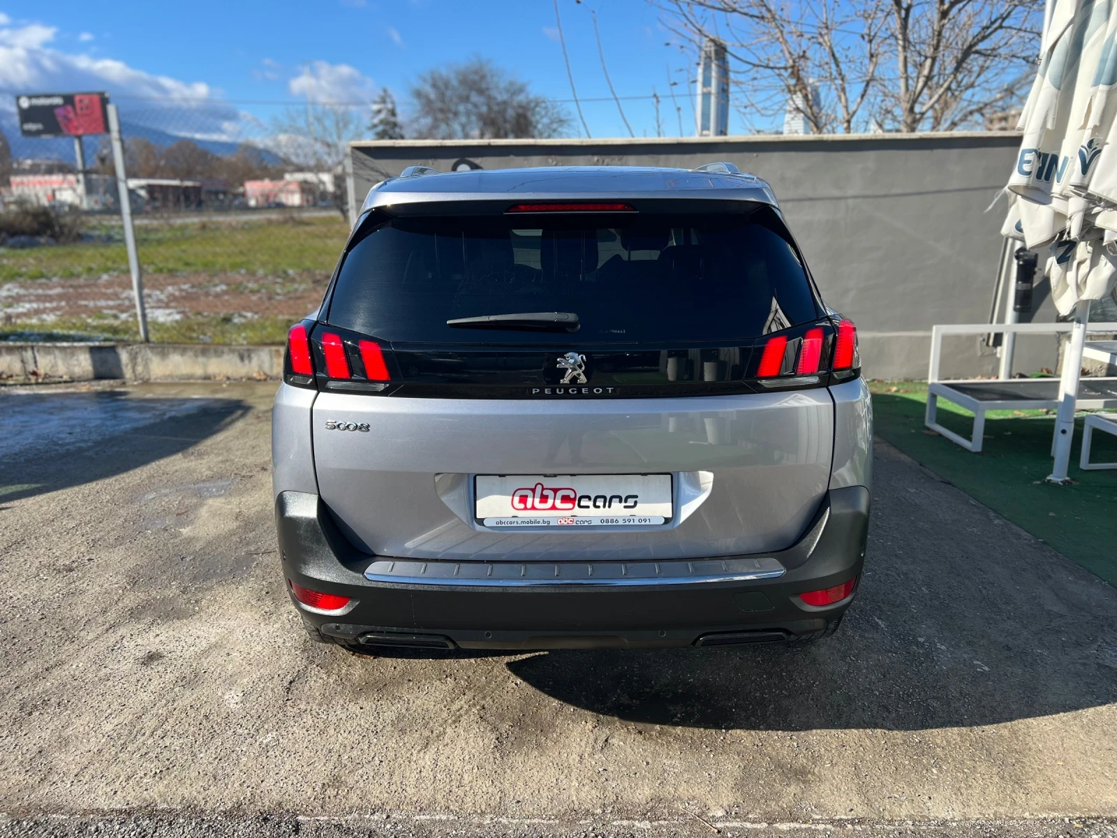 Peugeot 5008 1.5HDI 8AT 6+ 1 - изображение 6