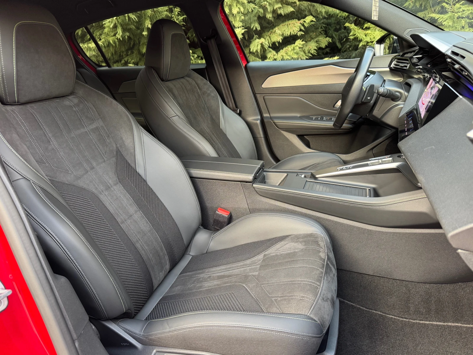 Peugeot 308 1.5HDI GT-LINE EAT8 MATRIX KEYLESS-GO  | Mobile.bg   12