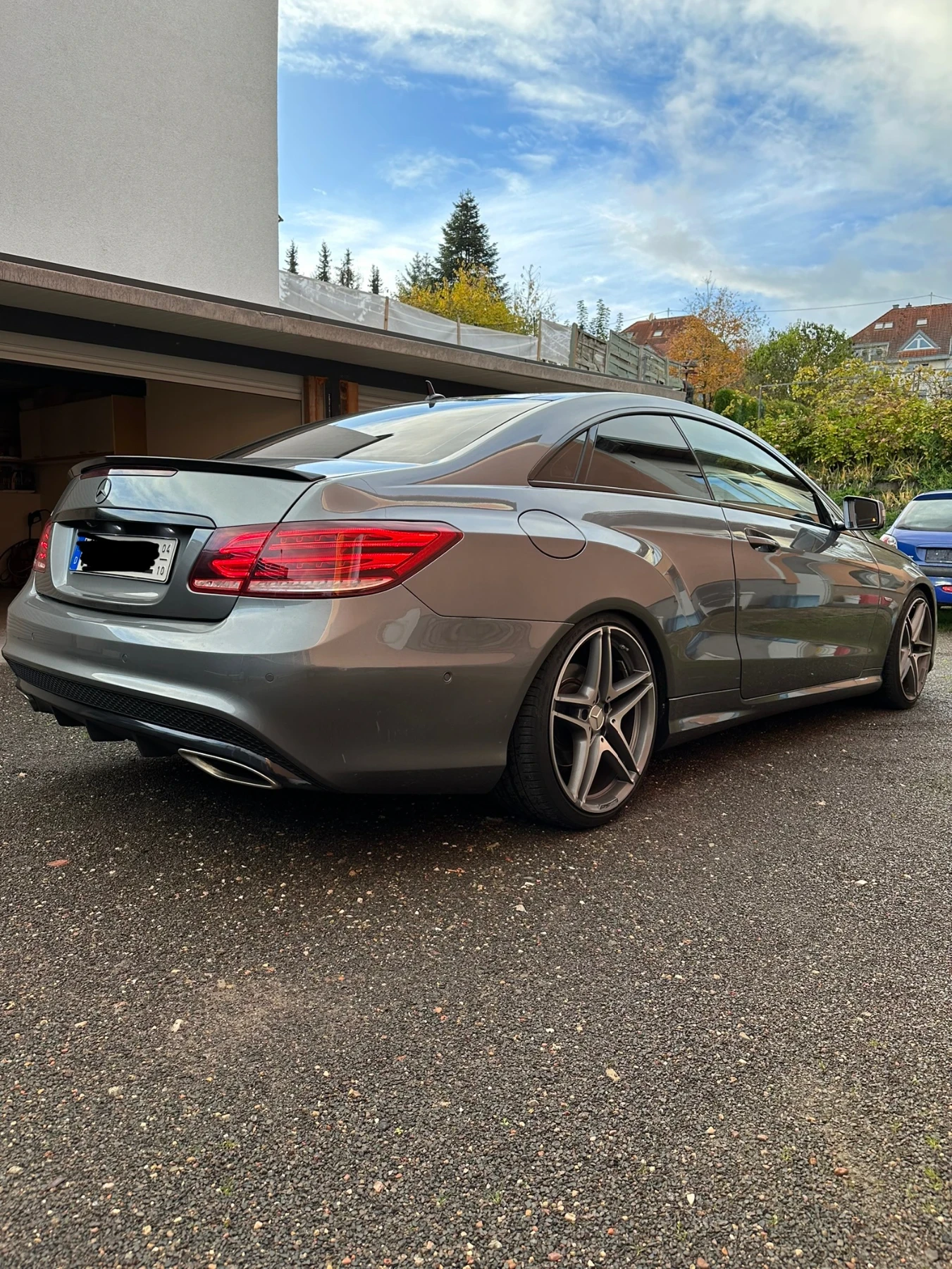 Mercedes-Benz E 400  - изображение 5