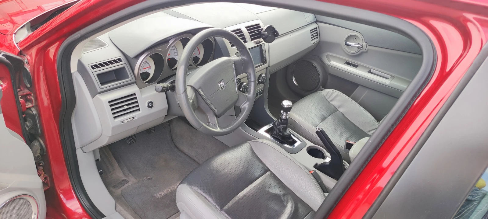 Dodge Avenger  - изображение 7