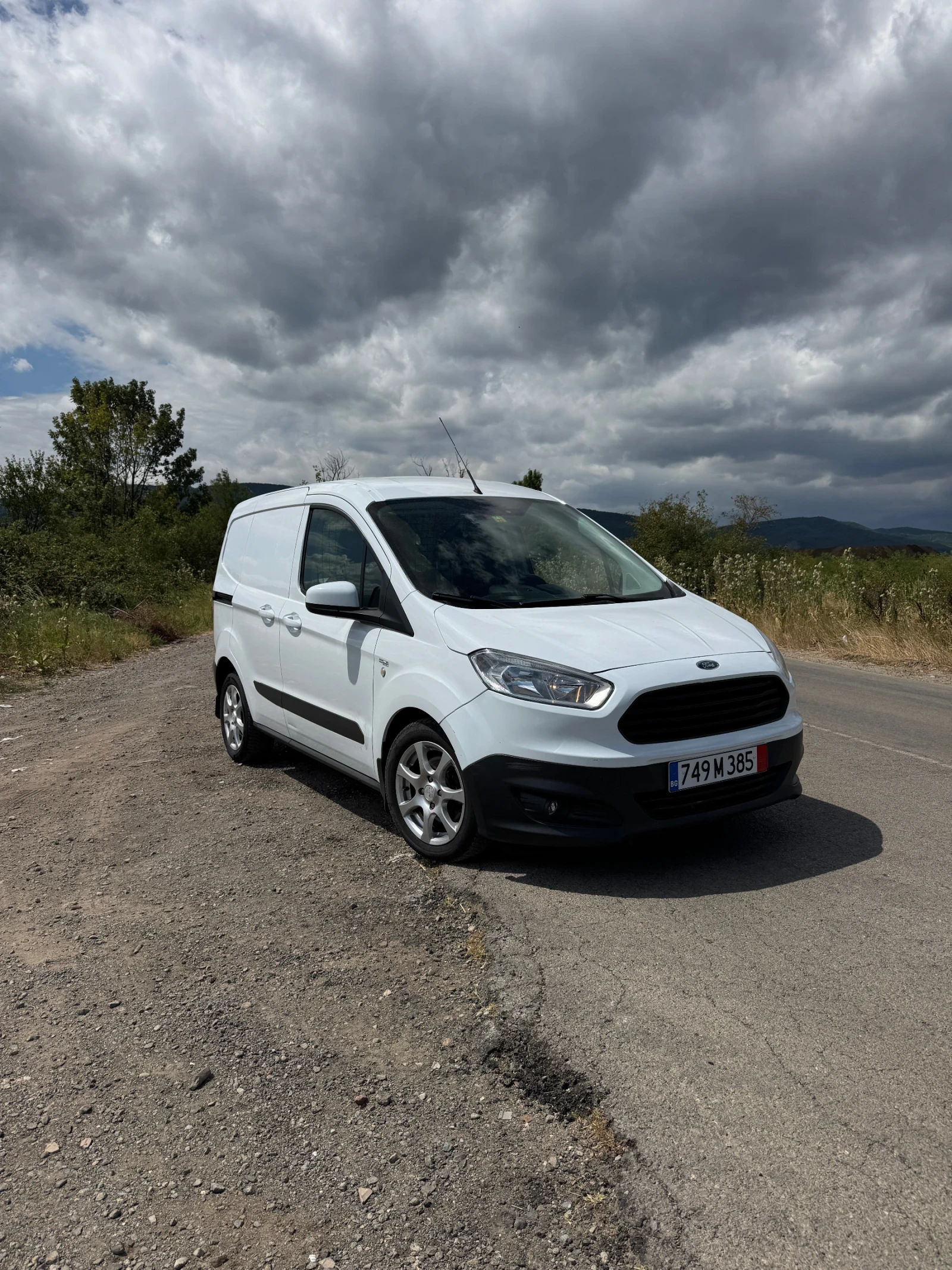 Ford Courier Нов внос, Swiss 115 000km  - изображение 2