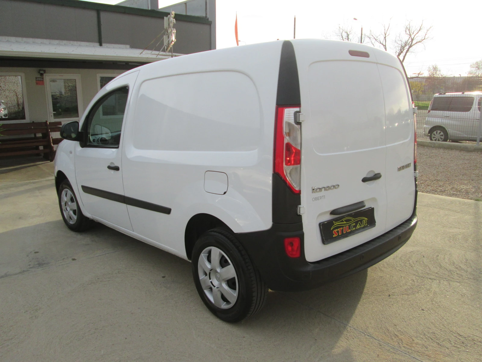 Renault Kangoo 1.5dci КЛИМА-ЕВРО 6Б - изображение 6