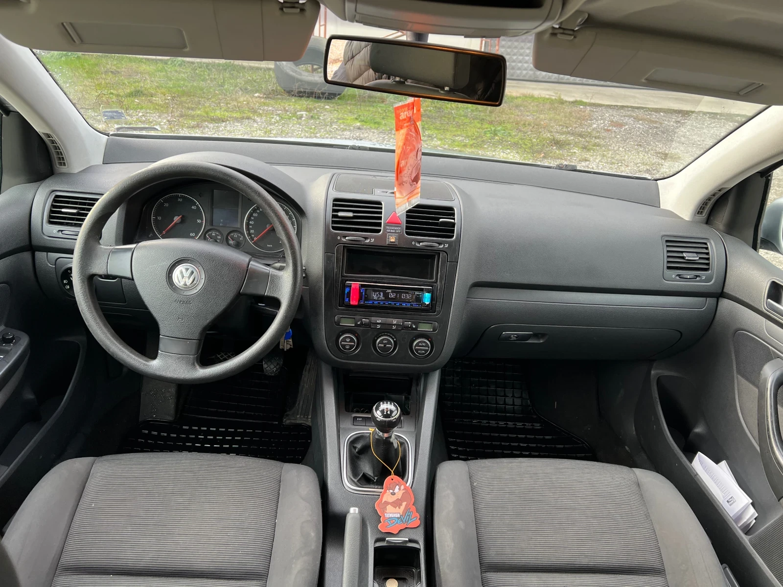 VW Golf 1.9 TDI 105 к.с - изображение 7