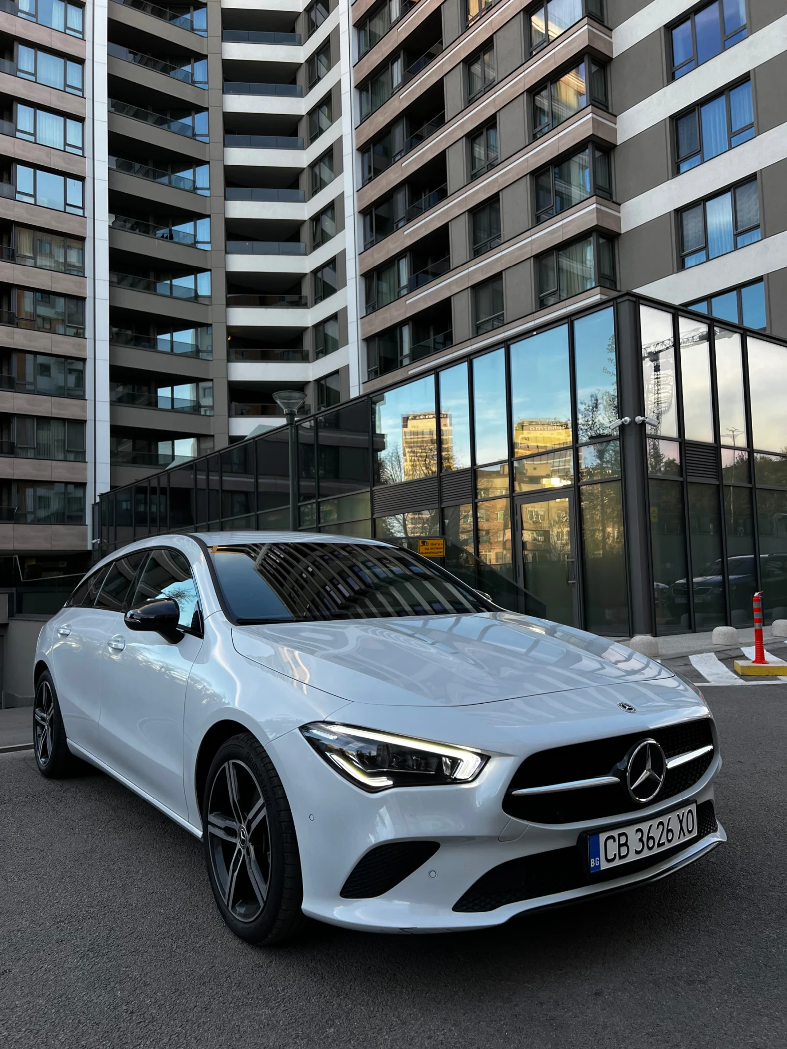 Mercedes-Benz CLA 200 2024 ����������� MULTIBEAM* AMBIENT* DISTR* LANE*  | Mobile.bg � ����������� 1
