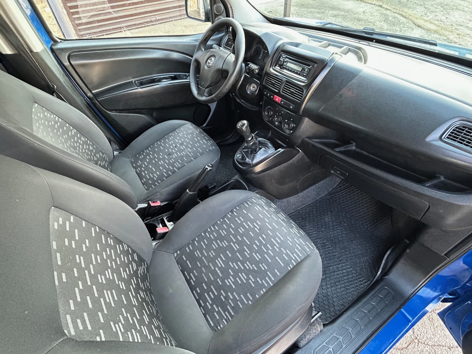 Opel Combo 1.3CDTI/4+ 1����� | Mobile.bg � ����������� 9