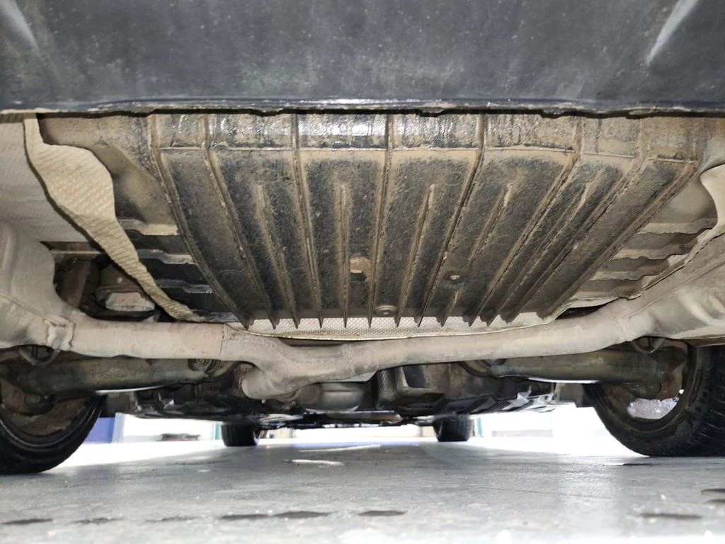 Mercedes-Benz C 300 / AMG PKG / BLIND SPOT / PAMETI / CARFAX | Mobile.bg � ����������� 15