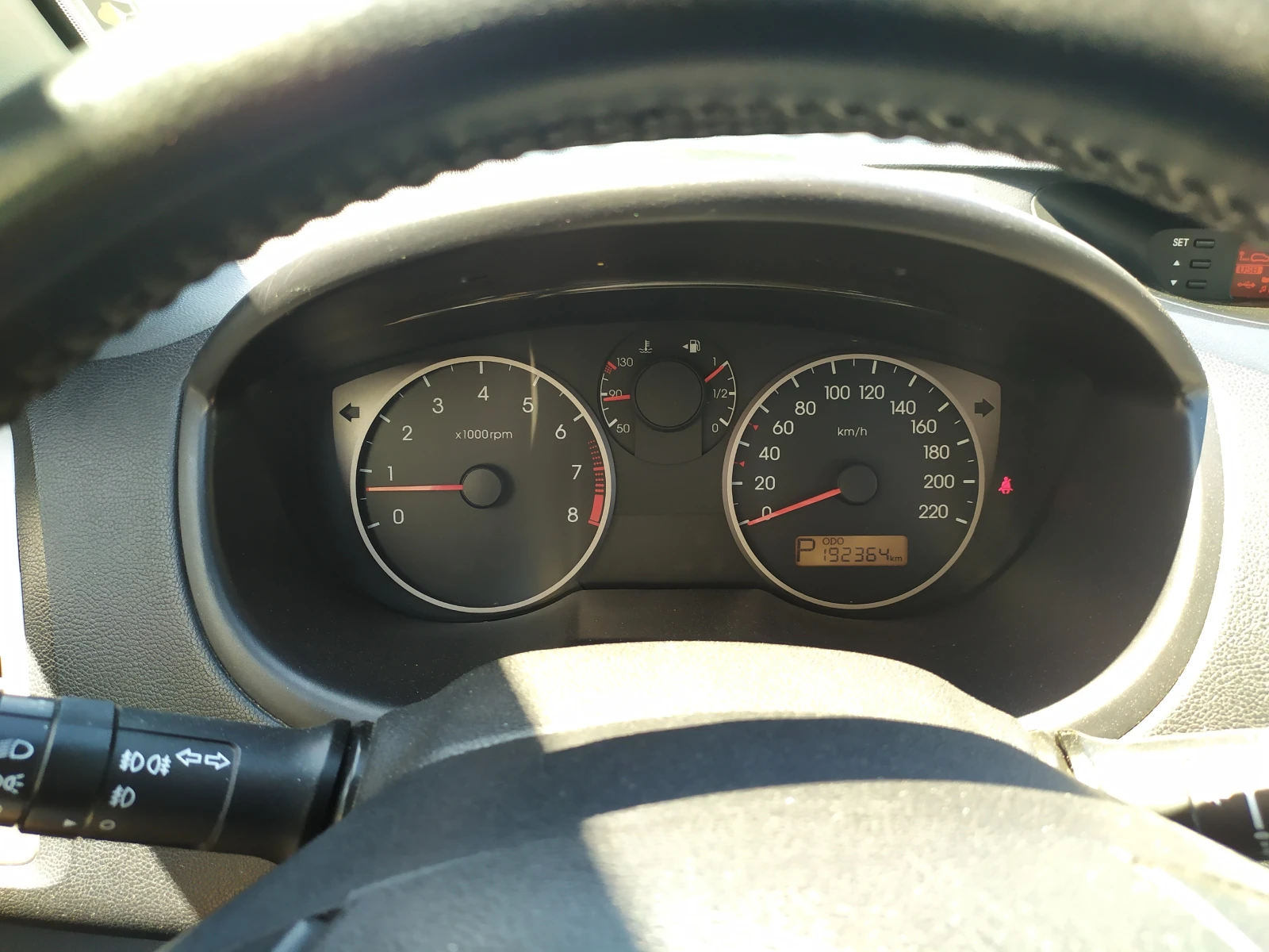 Hyundai I20 1.4 Automatic 100 коня - изображение 8