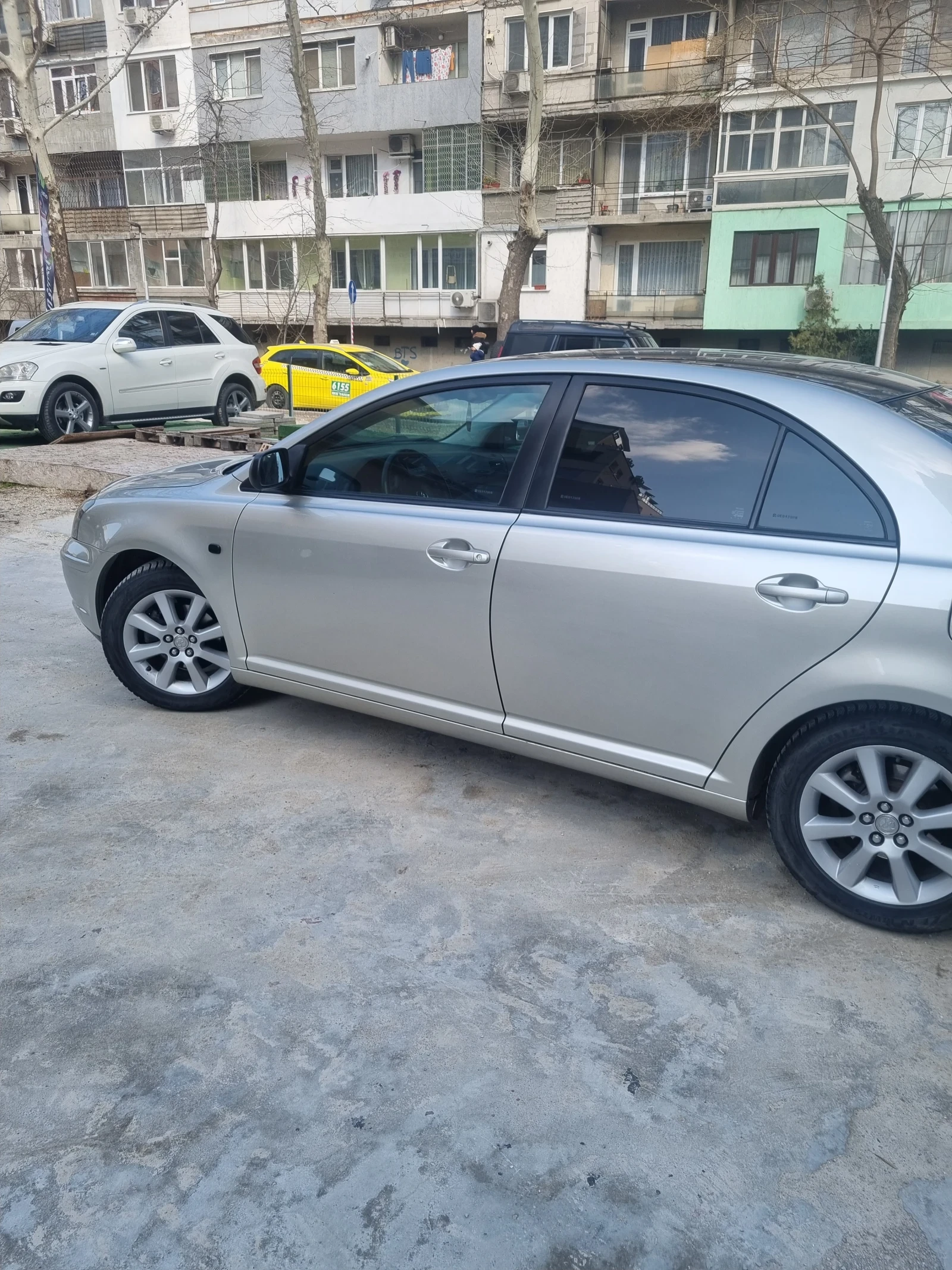 Toyota Avensis | Mobile.bg � ����������� 9