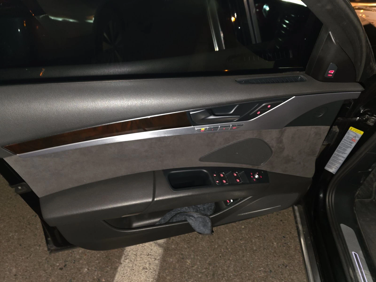 Audi A8, снимка 12 - Автомобили и джипове - 53713014