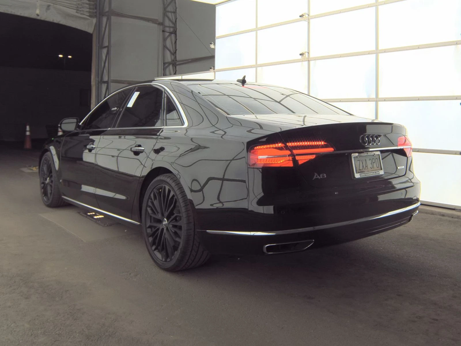 Audi A8  - изображение 8