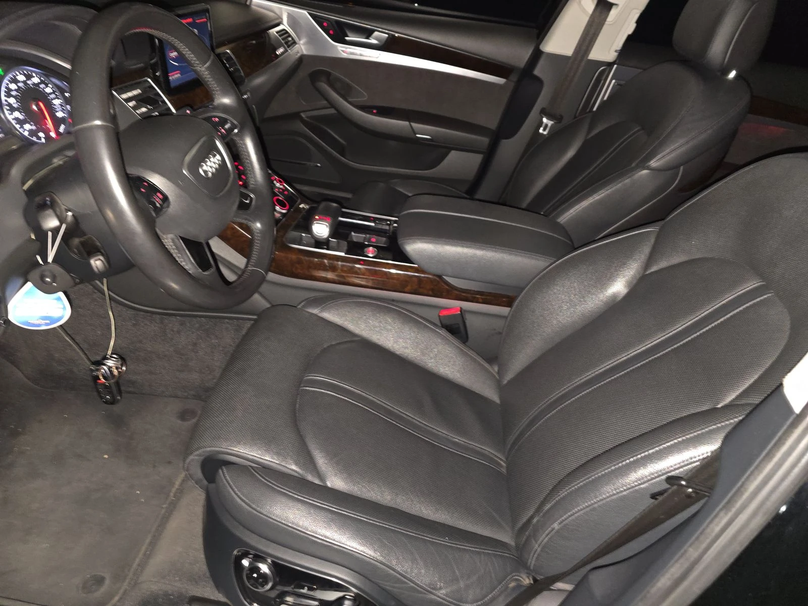 Audi A8, снимка 11 - Автомобили и джипове - 53713014