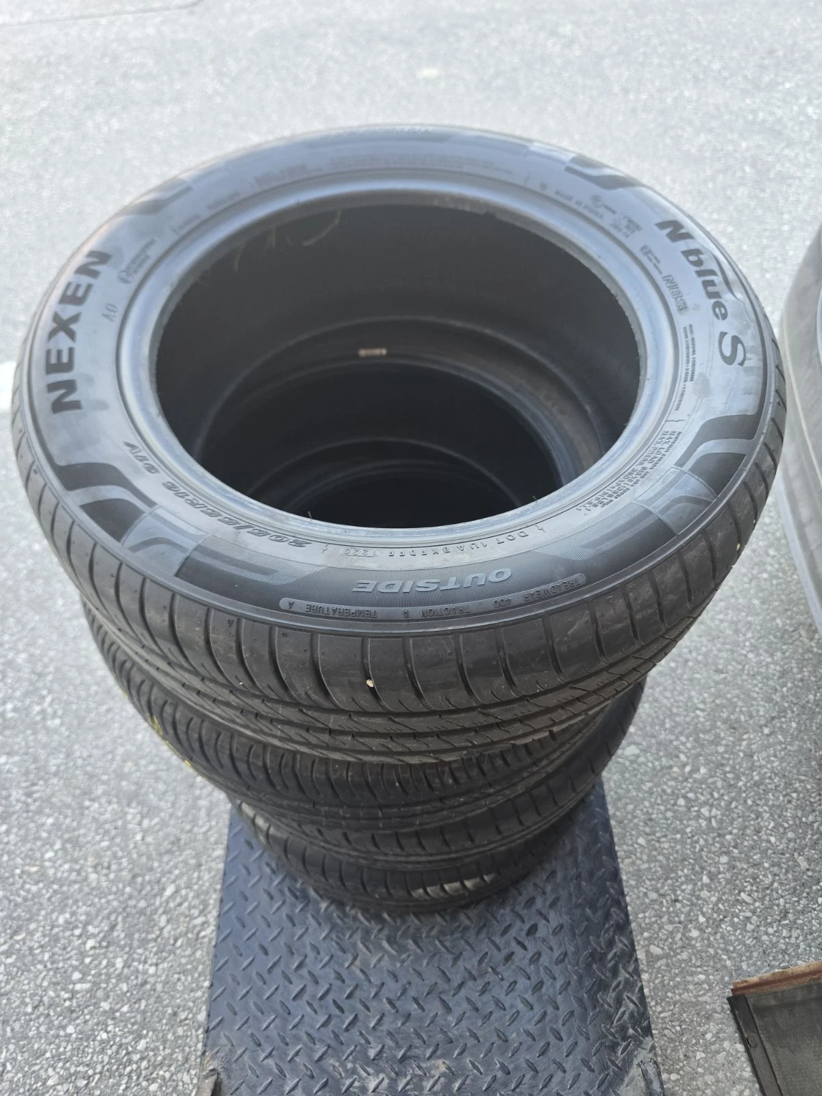 VW Golf 1.5 eTSI* DSG* 24, 500km! Каско! Гаранция!, снимка 16 - Автомобили и джипове - 53818856