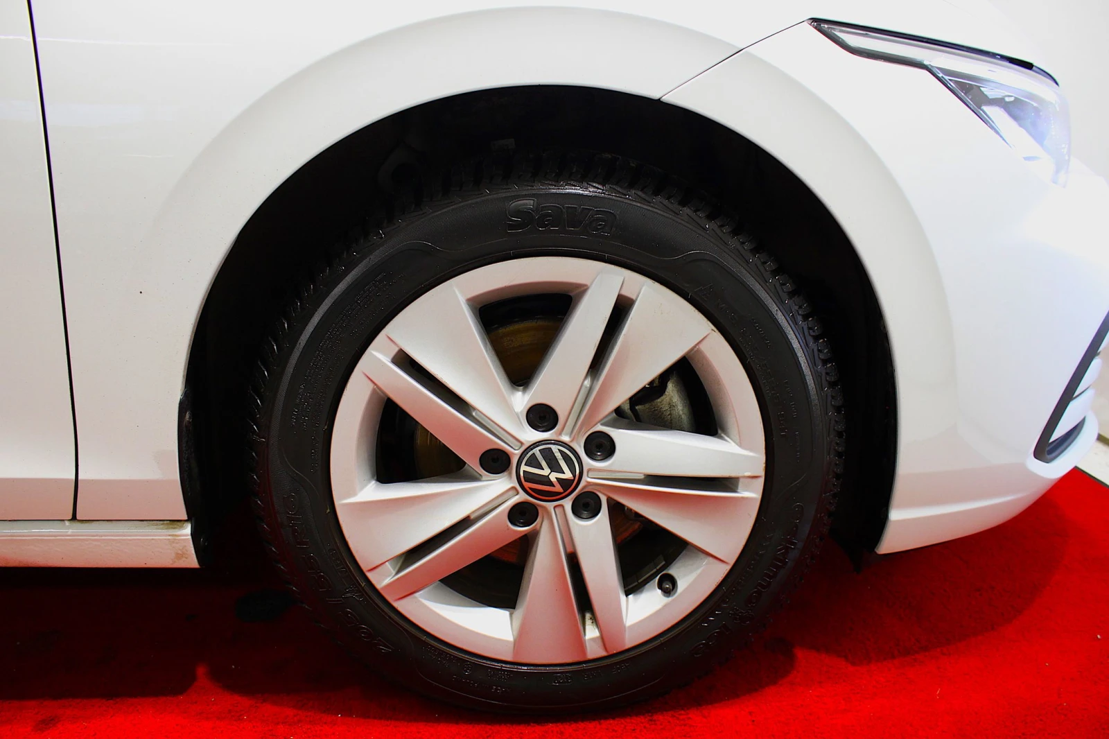 VW Golf 1.5 eTSI* DSG* 24, 500km! Каско! Гаранция!, снимка 7 - Автомобили и джипове - 53818856