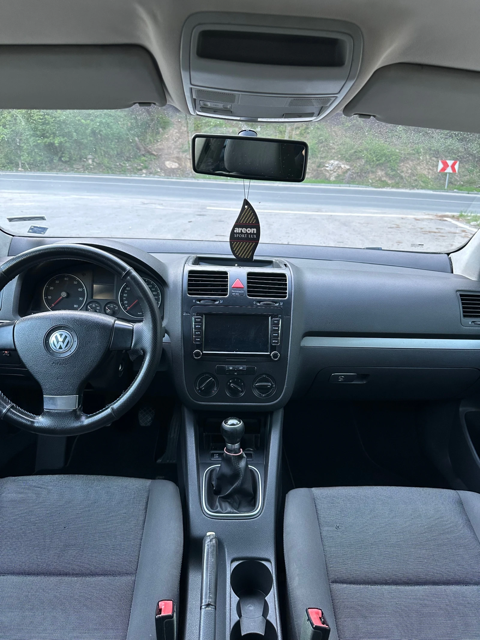 VW Golf, снимка 5 - Автомобили и джипове - 53877980