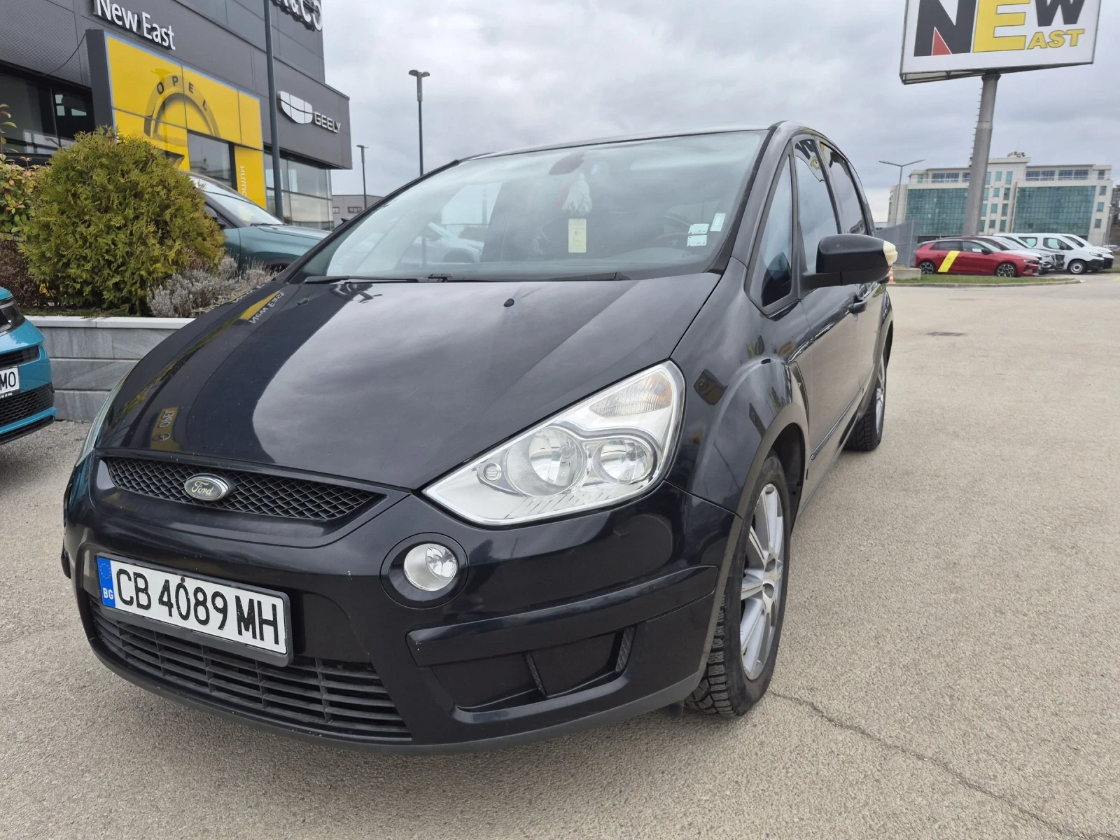 Ford S-Max 2.0ТDCI 140 ps, снимка 2 - Автомобили и джипове - 53952697