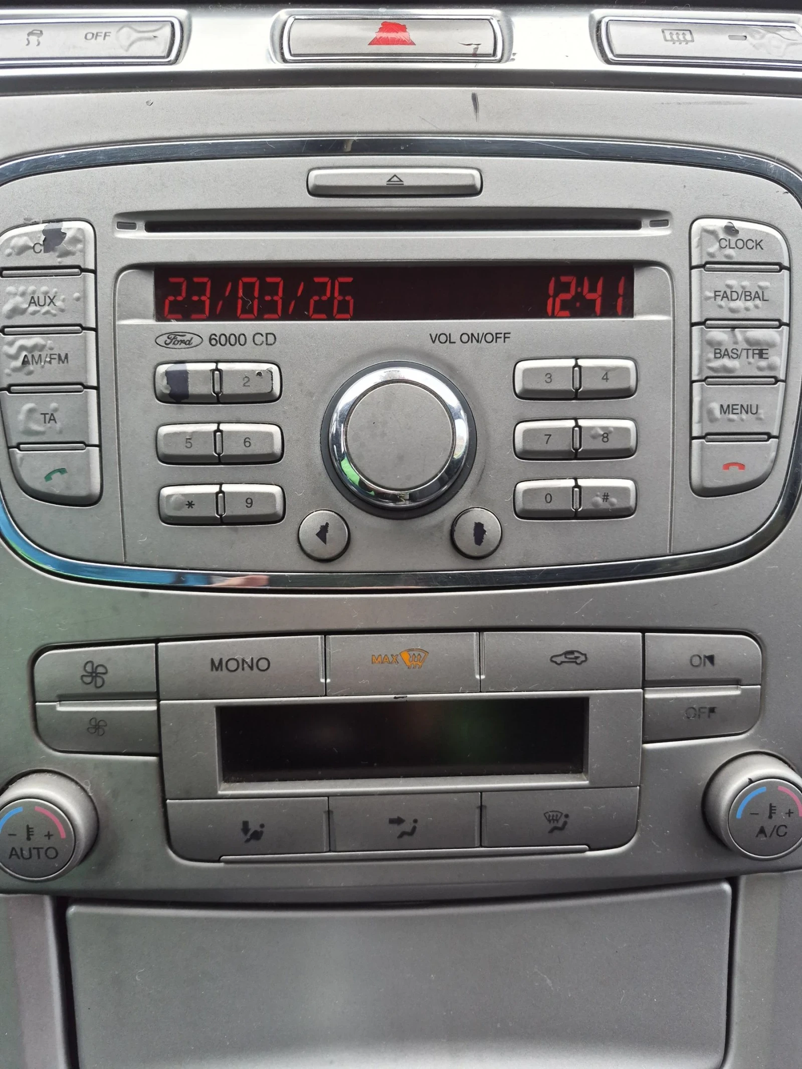 Ford S-Max 2.0ТDCI 140 ps, снимка 15 - Автомобили и джипове - 53952697