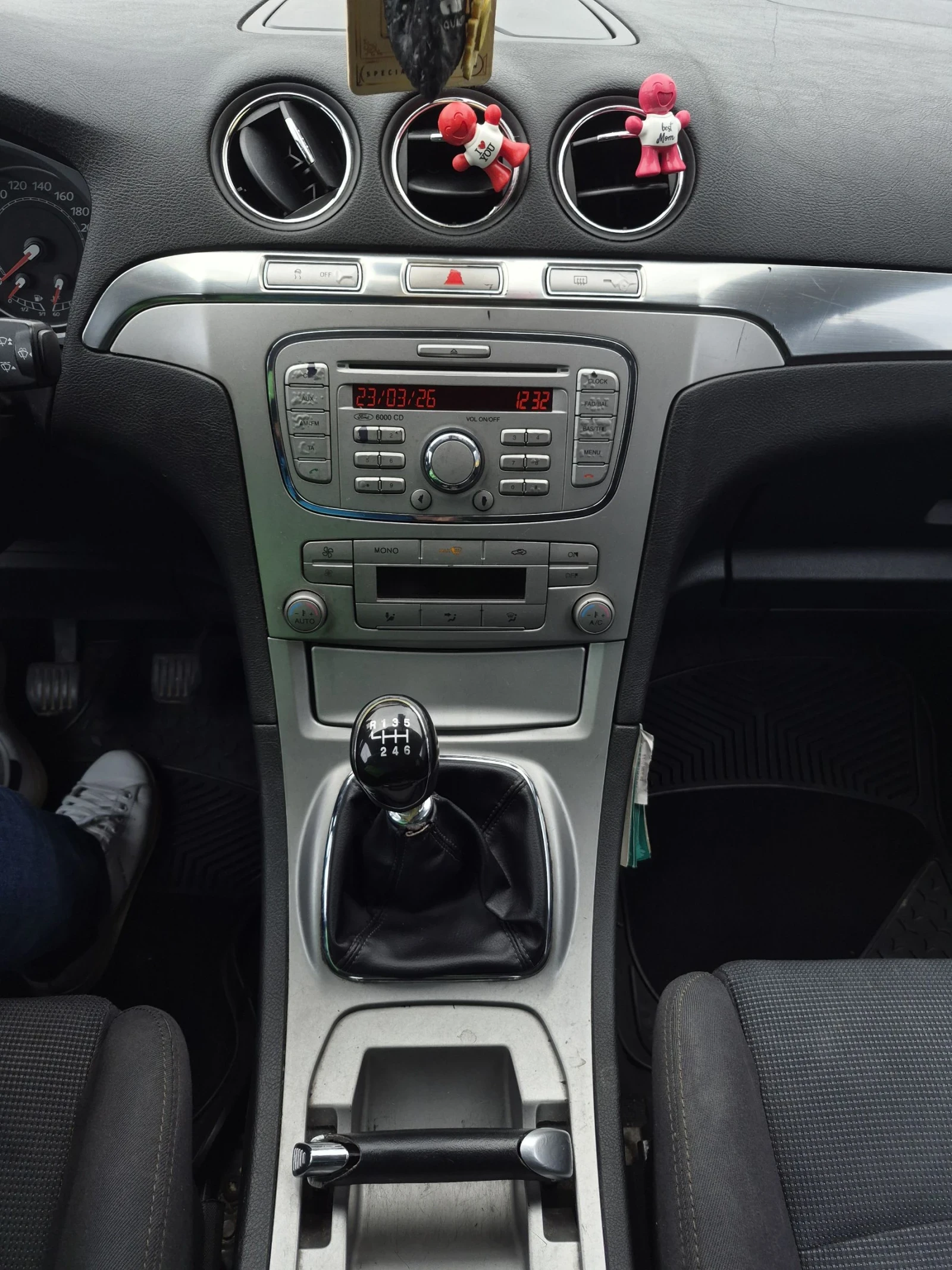 Ford S-Max 2.0ТDCI 140 ps, снимка 11 - Автомобили и джипове - 53952697