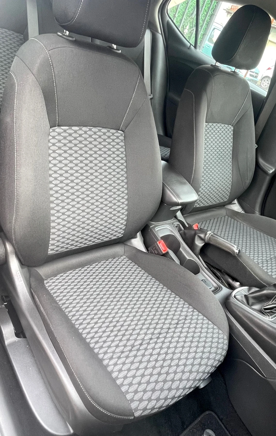 Opel Astra 1.6 CDTI EURO 6B, снимка 11 - Автомобили и джипове - 54019720