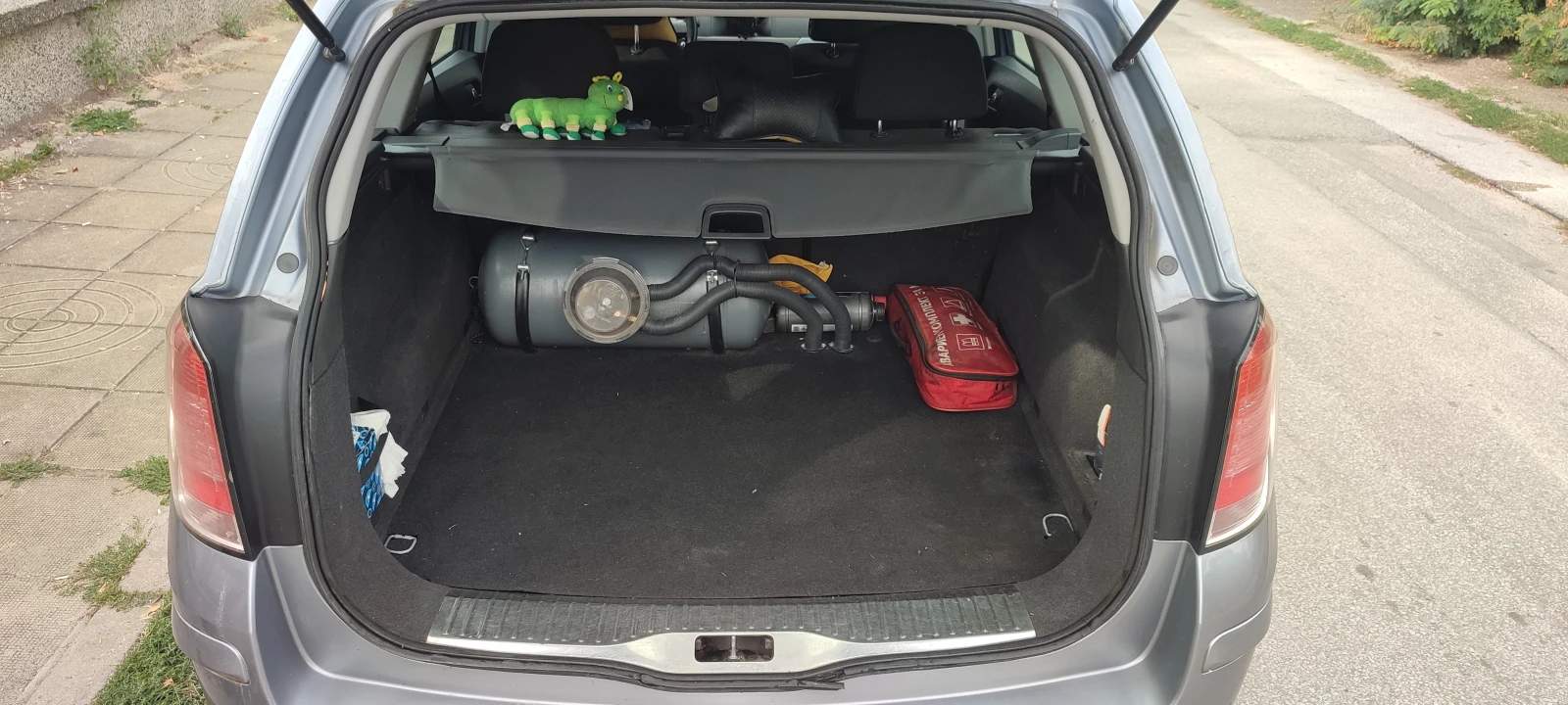 Opel Astra, снимка 4 - Автомобили и джипове - 54020494