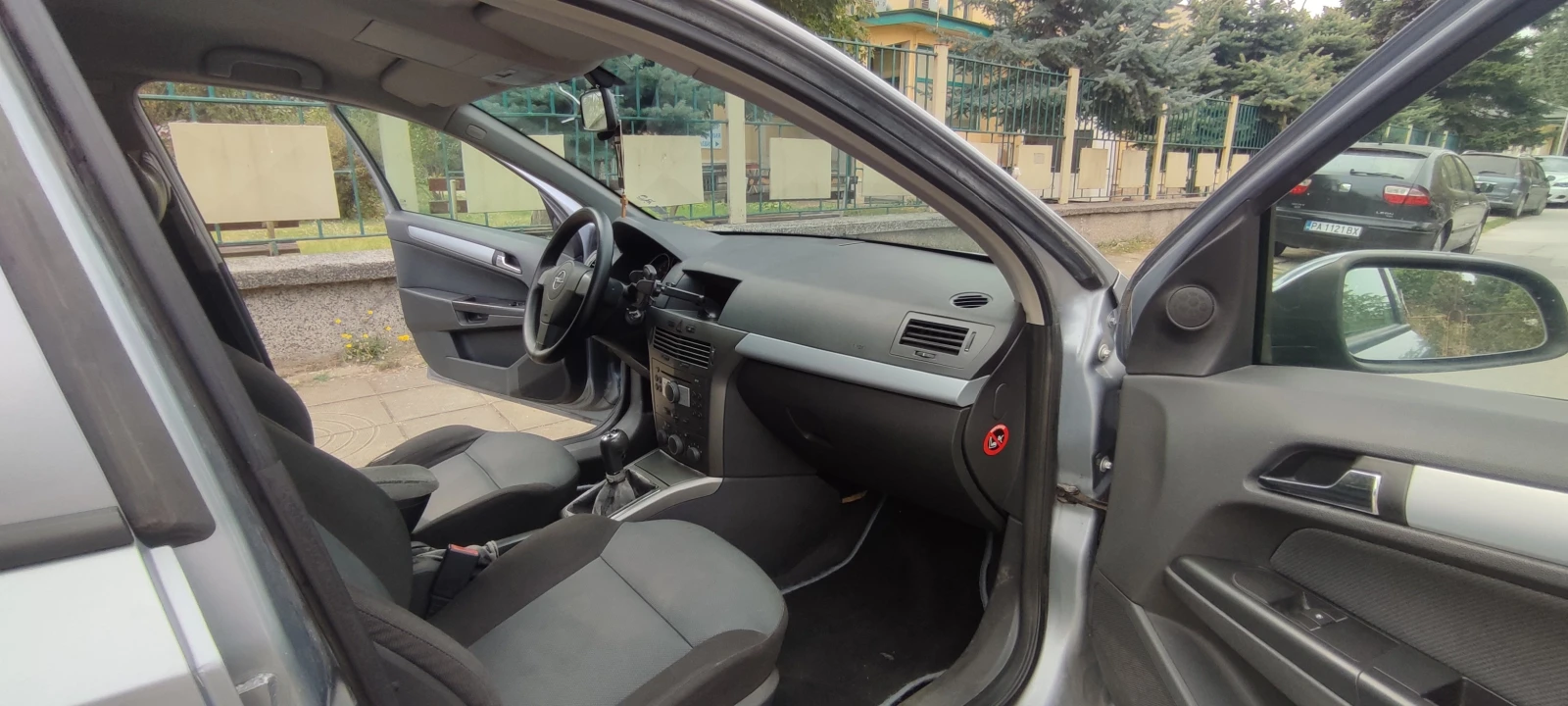 Opel Astra, снимка 8 - Автомобили и джипове - 54020494