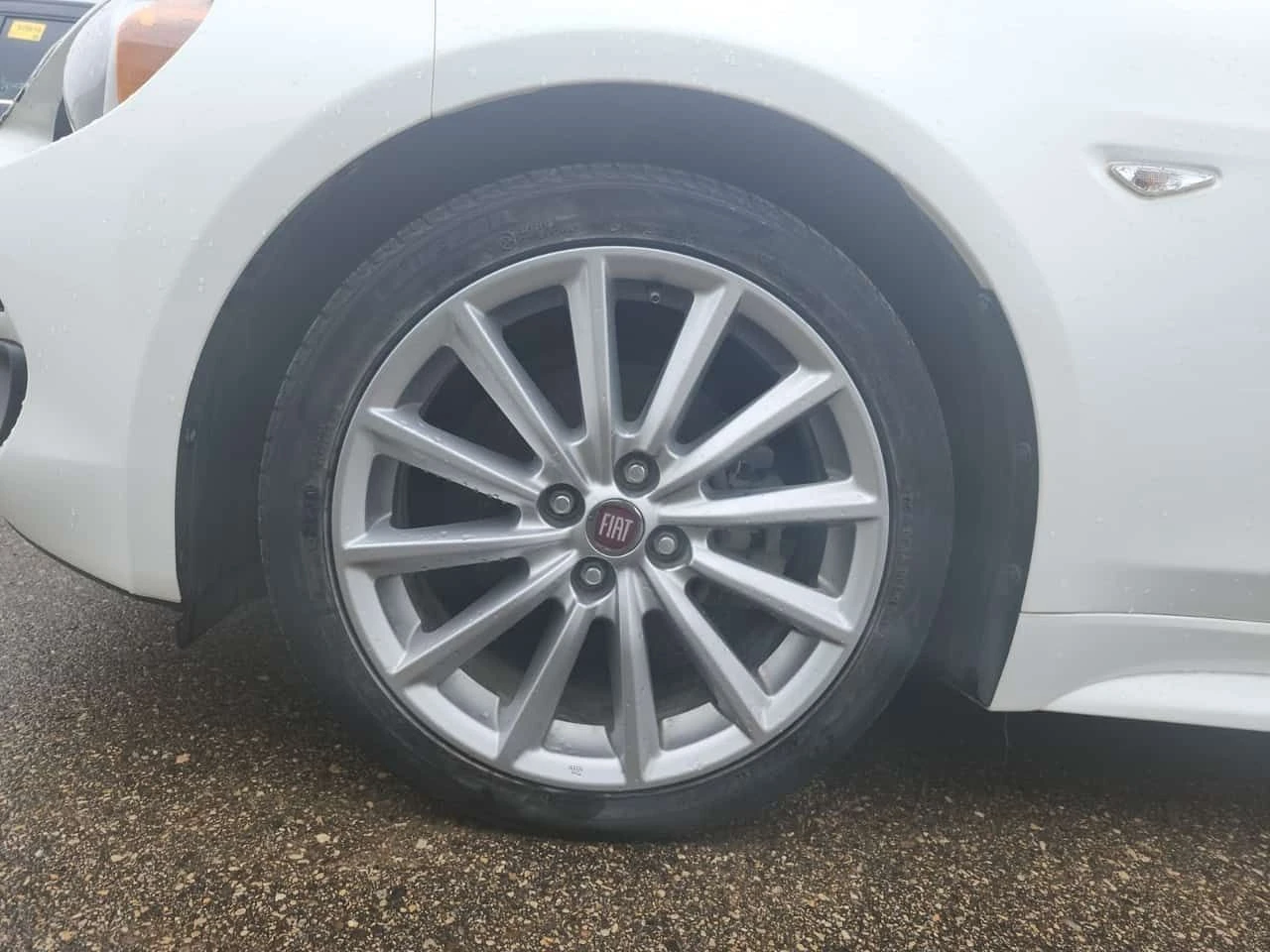 Fiat 124 LUSSO/CARFAX/ПОДГРЕВ/КОЖА/КАБРИО/, снимка 15 - Автомобили и джипове - 54218870