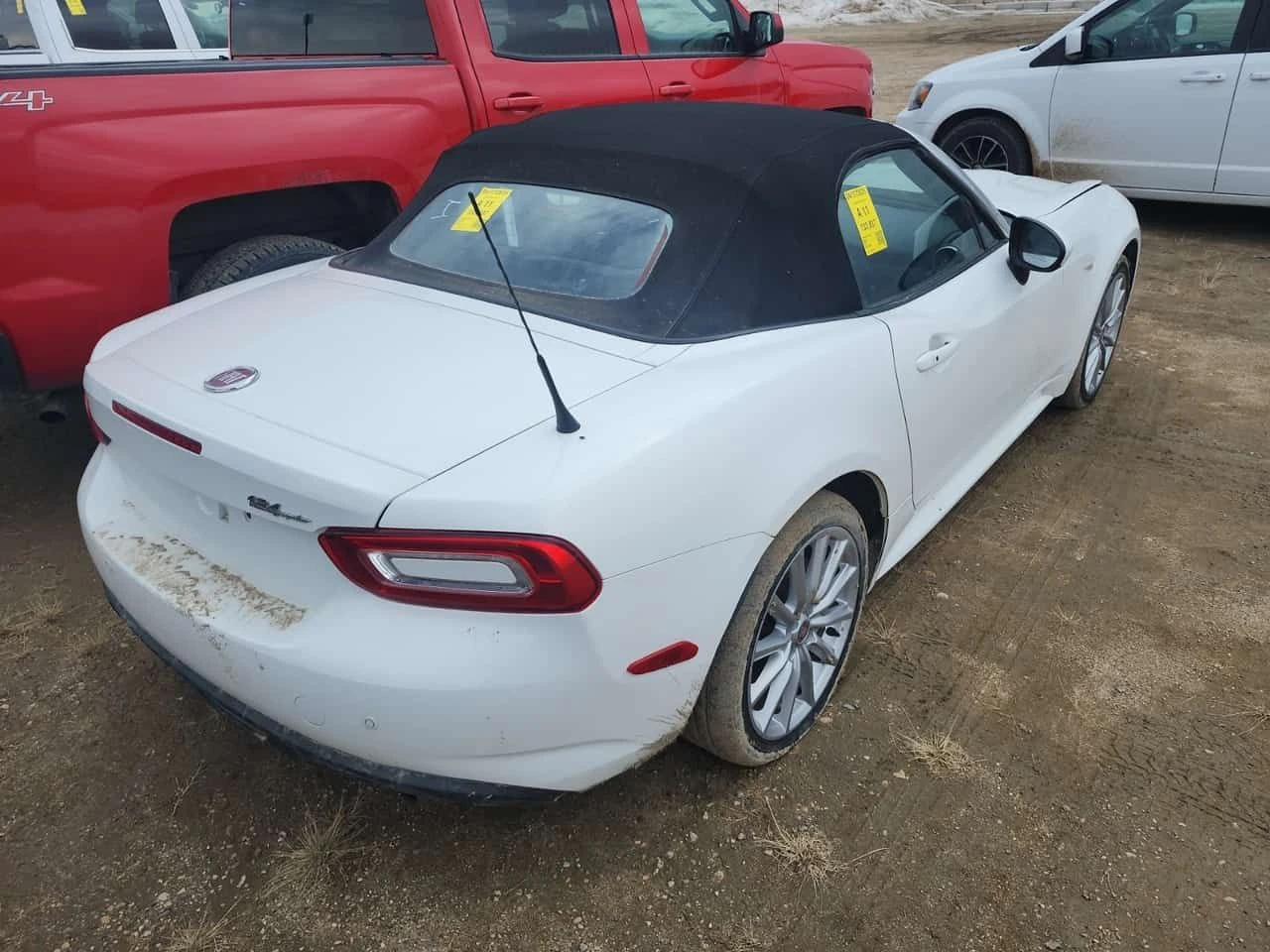 Fiat 124 LUSSO/CARFAX/ПОДГРЕВ/КОЖА/КАБРИО/, снимка 3 - Автомобили и джипове - 54218870