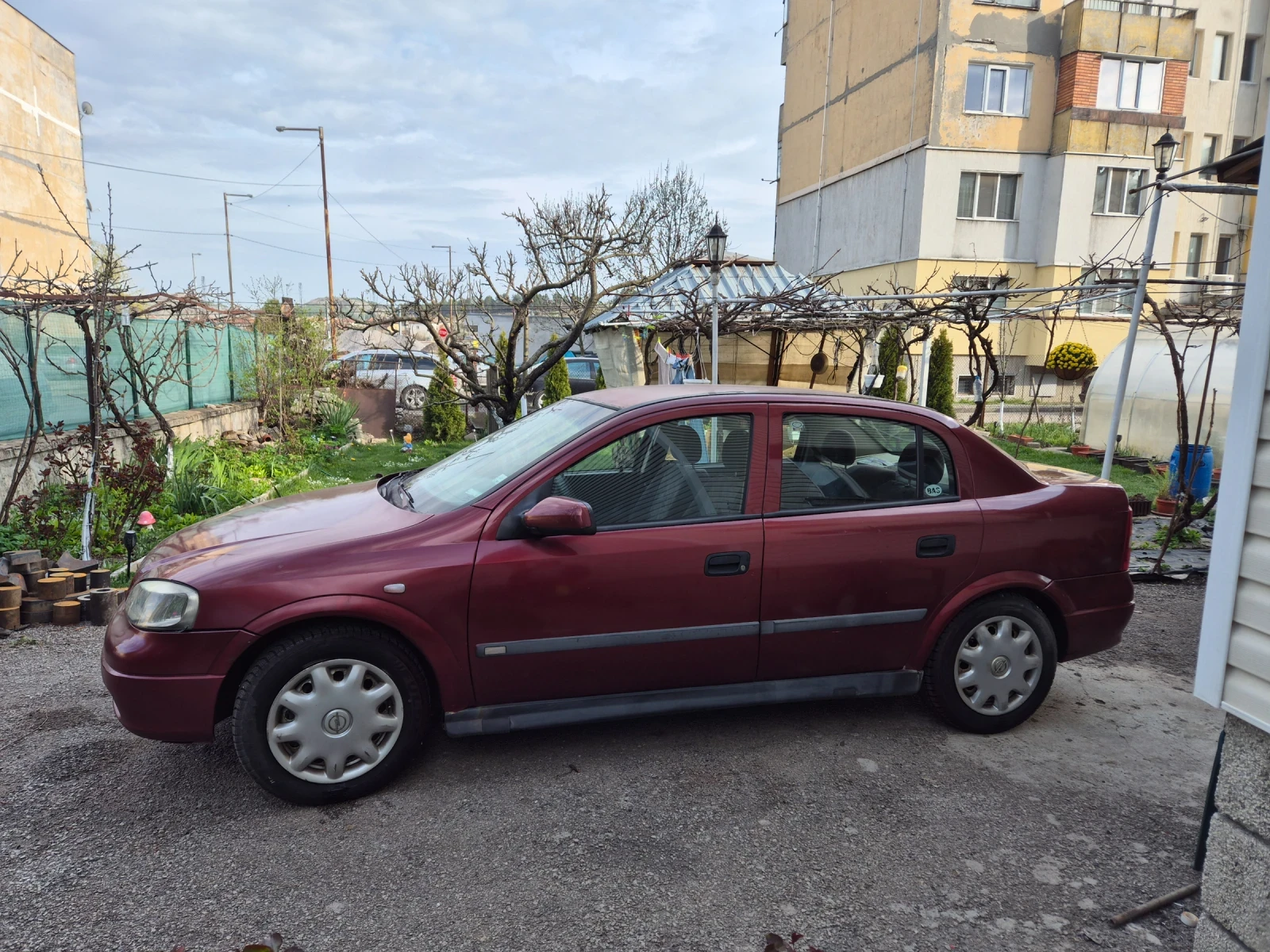 Opel Astra 1.6 Бензин / Газ, снимка 3 - Автомобили и джипове - 54220767