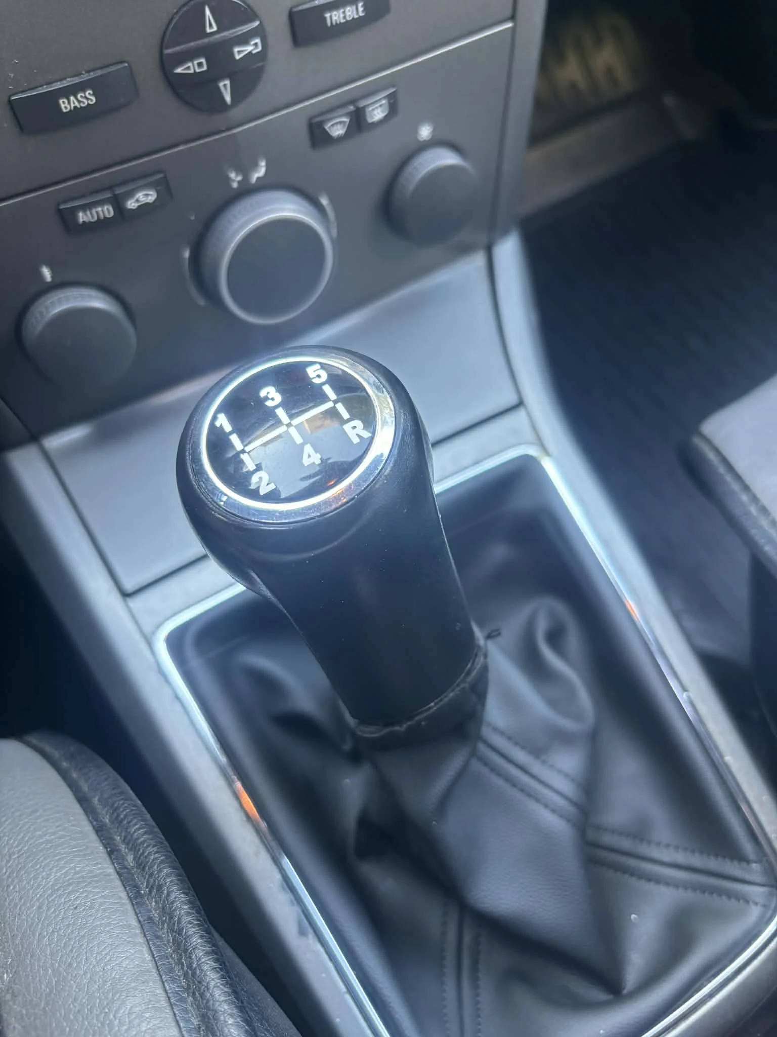 Opel Astra H, снимка 8 - Автомобили и джипове - 54237730