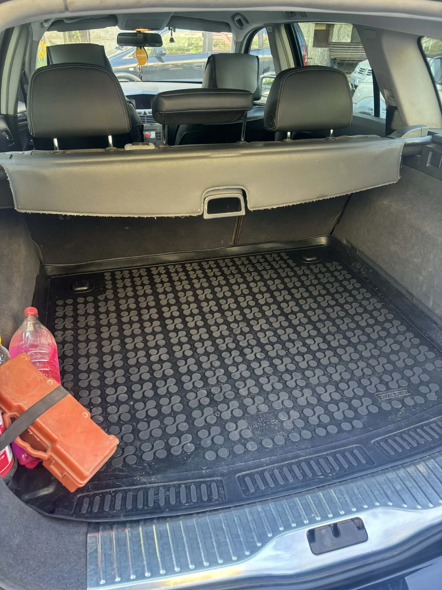 Opel Astra H, снимка 9 - Автомобили и джипове - 54237730