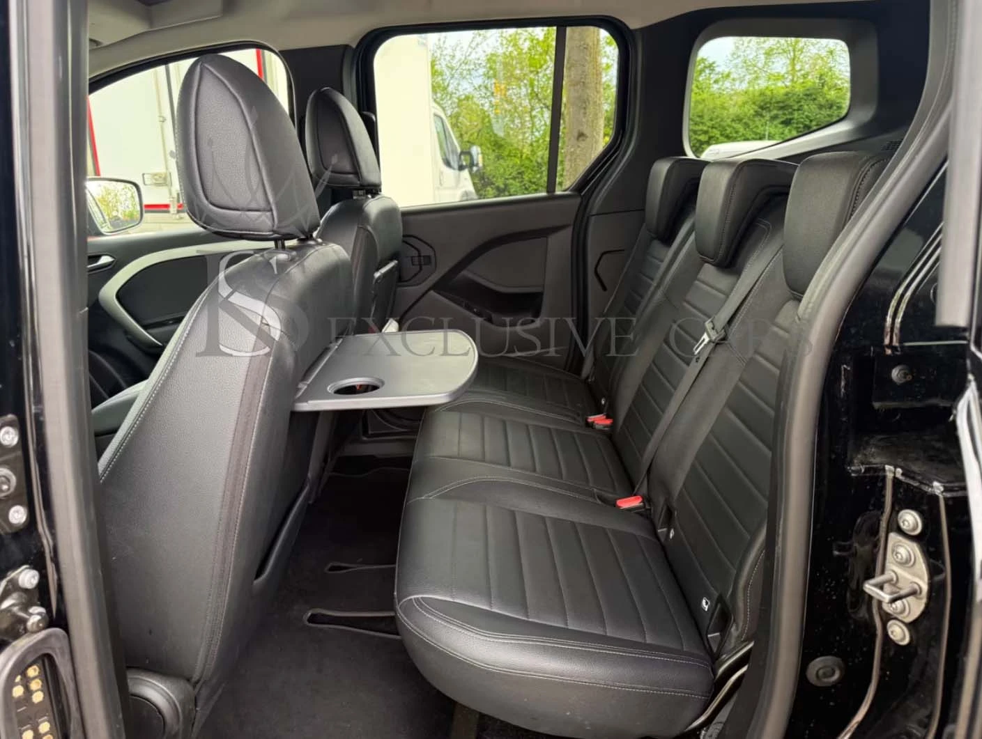 Mercedes-Benz T-класа 180d* PROGRESSIVE* , снимка 10 - Автомобили и джипове - 54868582