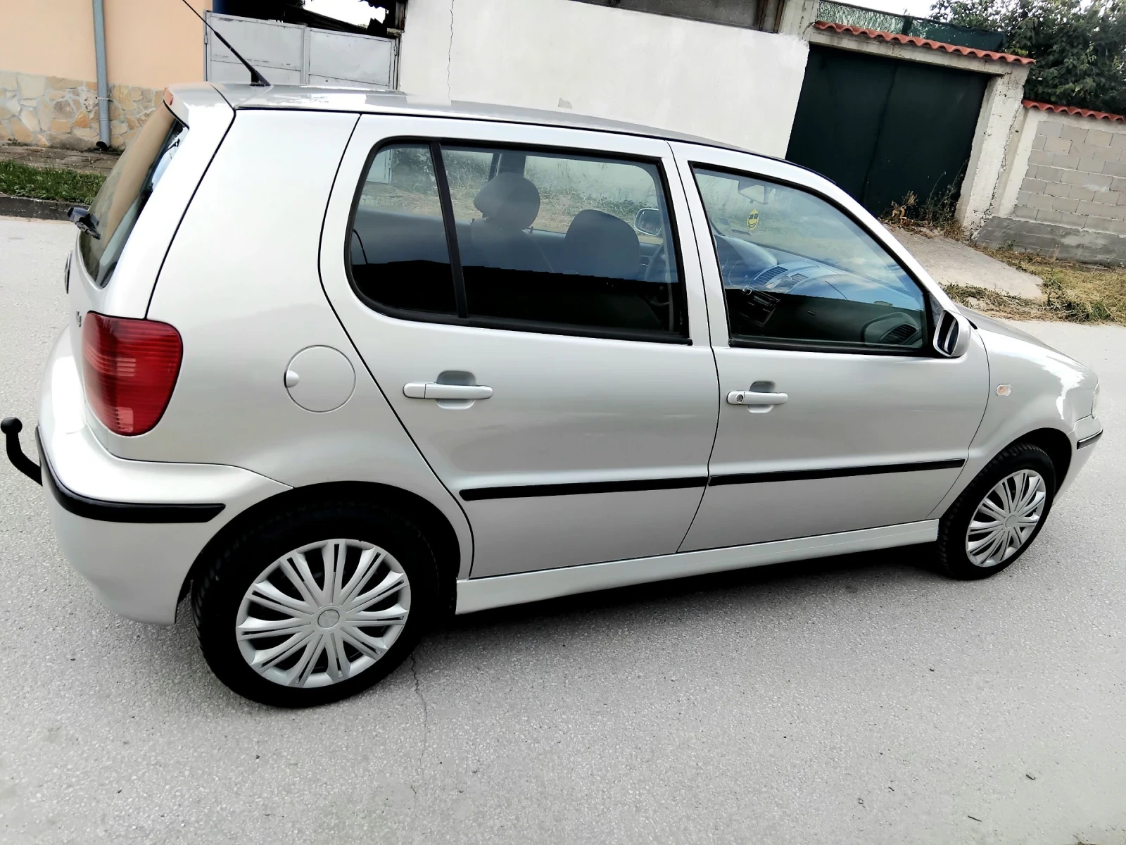 VW Polo 1.4i.16V+ КЛИМА.БЕНЗИН. 2001г., снимка 12 - Автомобили и джипове - 55148279
