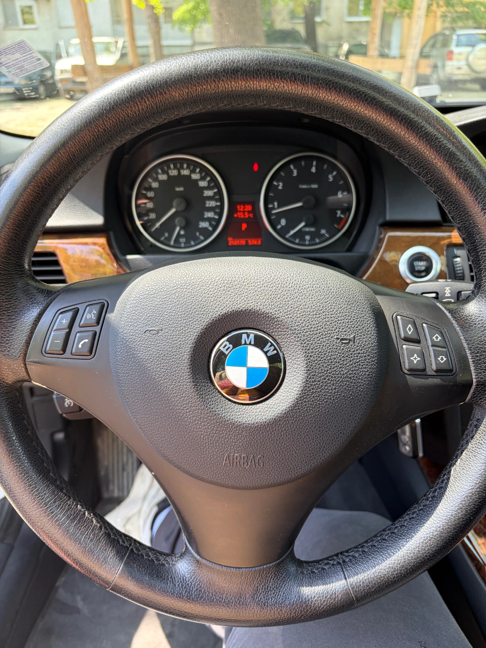 BMW 330, снимка 6 - Автомобили и джипове - 55161079
