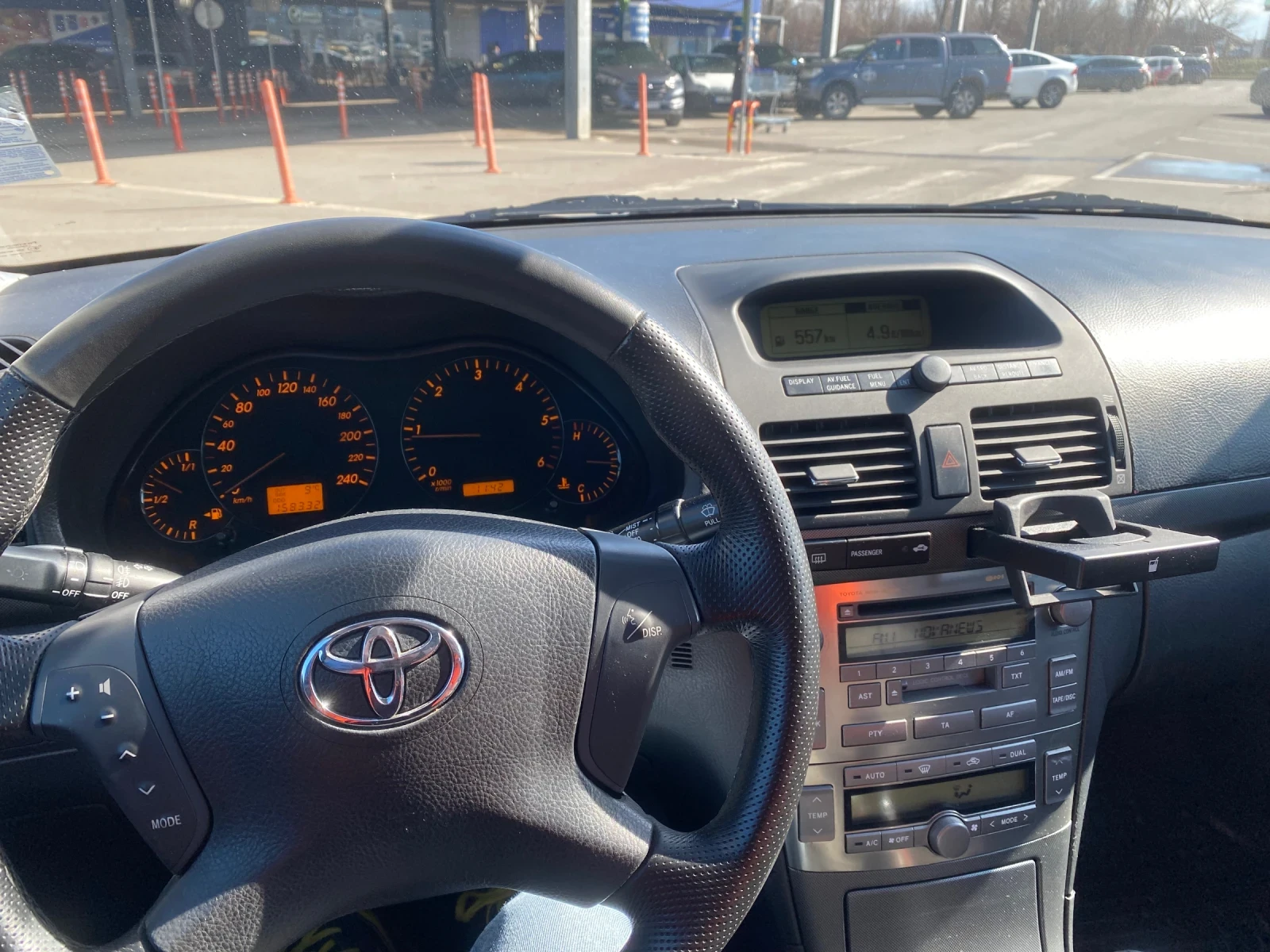 Toyota Avensis D4D, снимка 8 - Автомобили и джипове - 55582474
