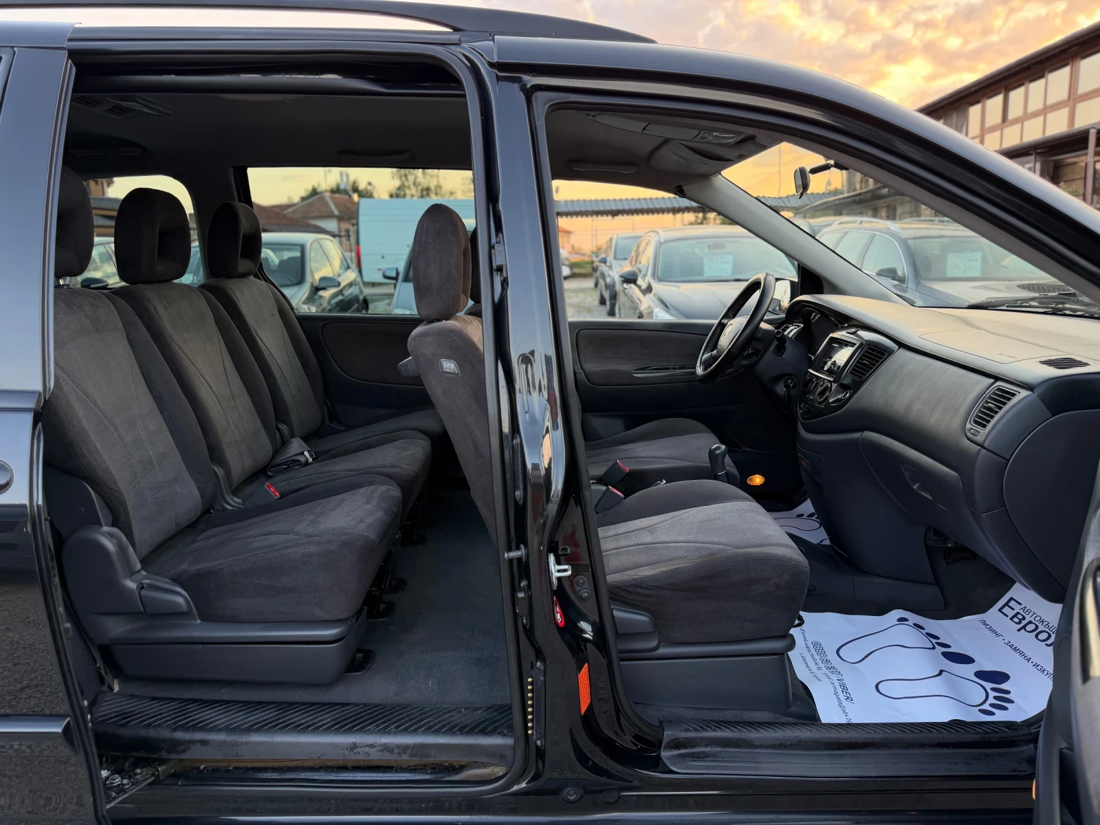 Mazda Mpv 2.0TDI 136кс 6с 7-МЕСТА КЛИМАТИК РЕГИСРИРАН, снимка 13 - Автомобили и джипове - 55583239