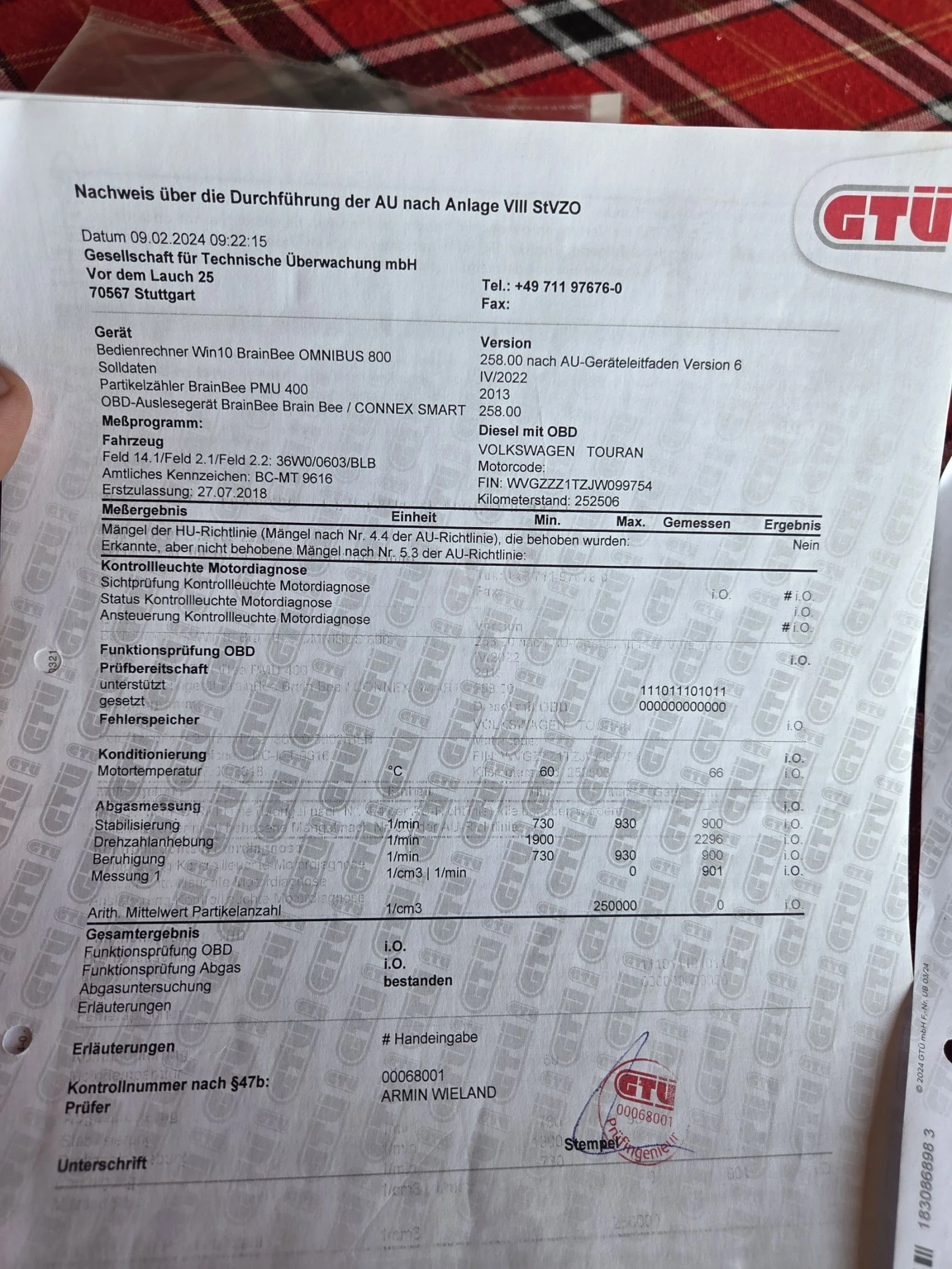 VW Touran 2.0 TUV фактури отVW, снимка 14 - Автомобили и джипове - 55605106