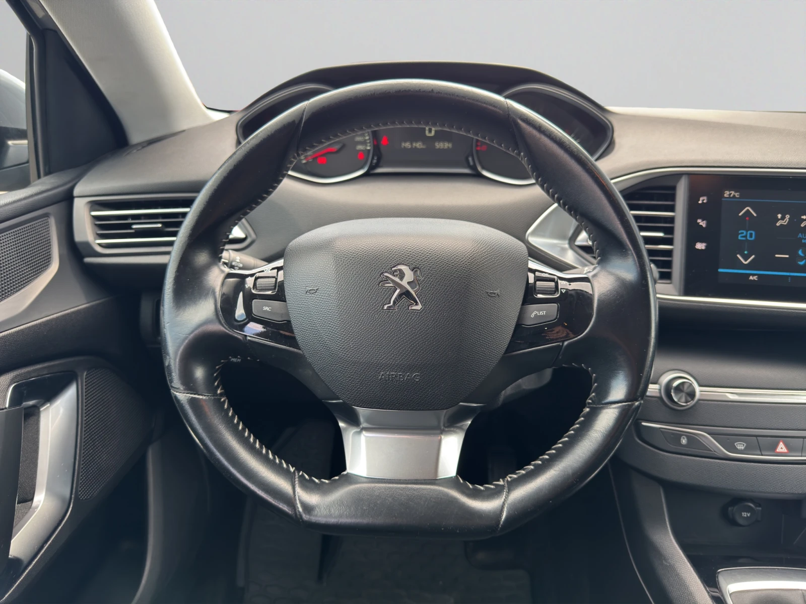 Peugeot 308 NEW ACTIVE 1.5 e-HDI 130 BVM6 EURO 6.2, снимка 11 - Автомобили и джипове - 55802080