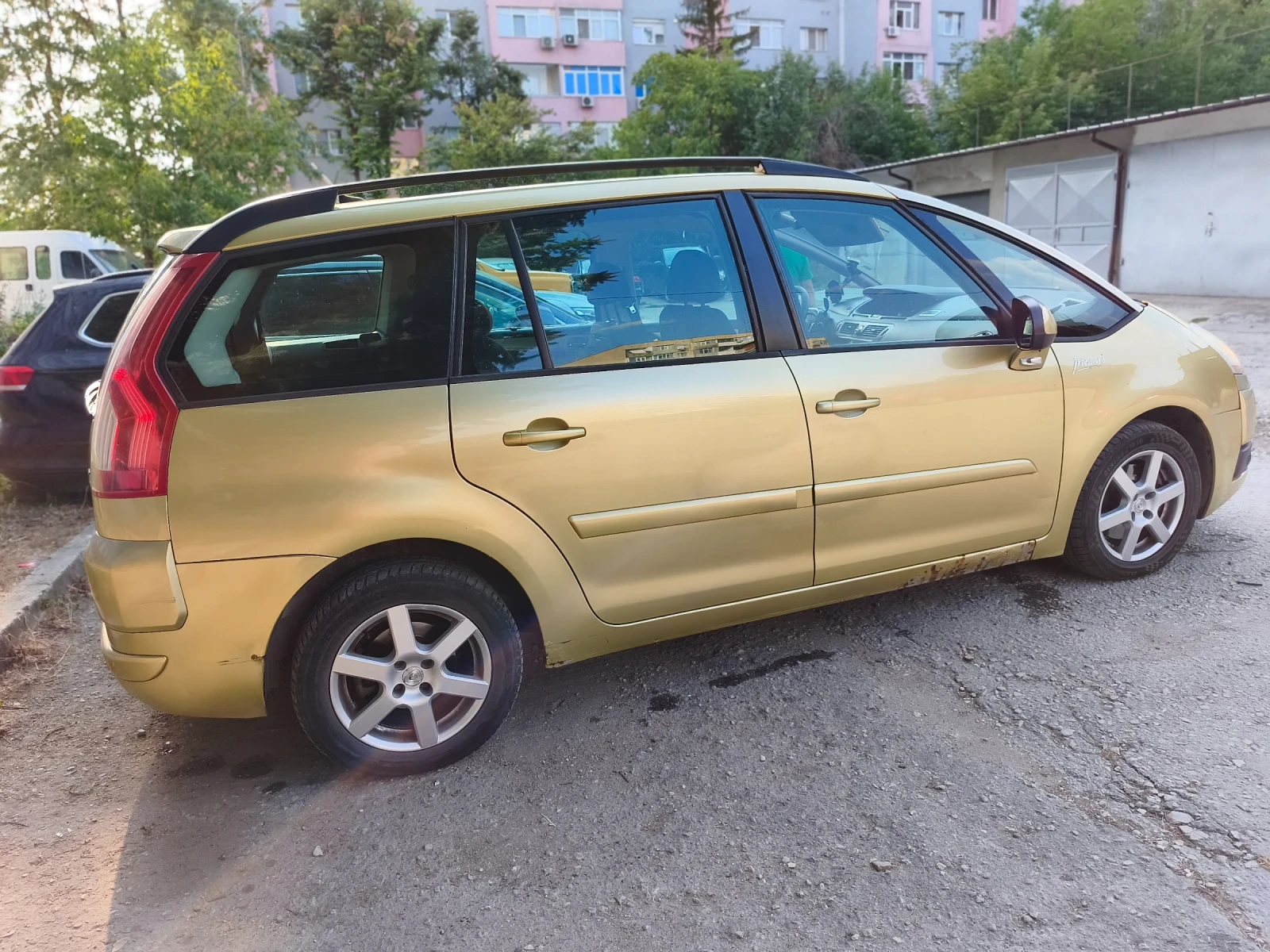 Citroen C4 Picasso 2.0HDI, снимка 3 - Автомобили и джипове - 56048757
