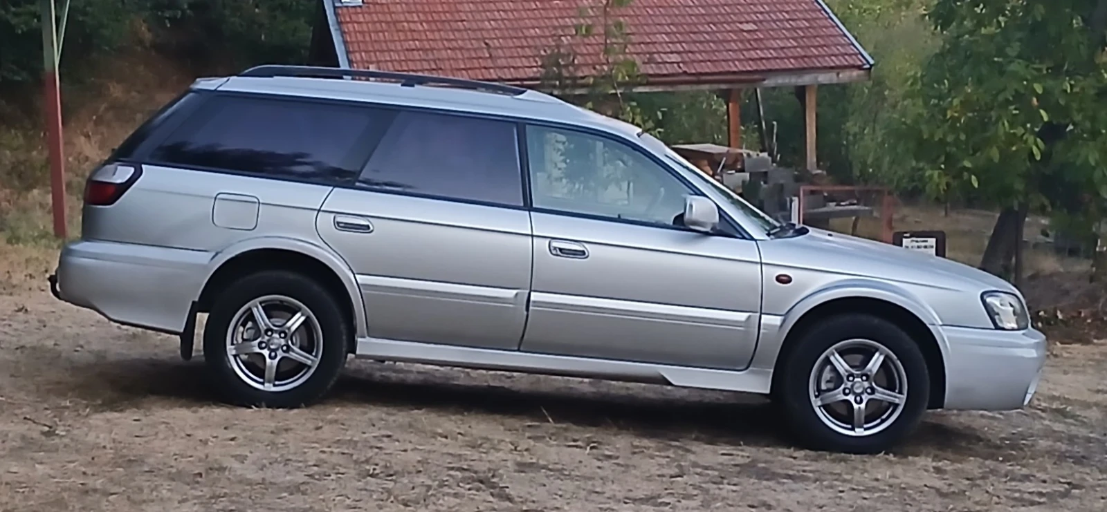 Subaru Outback 3.0 Н6, снимка 14 - Автомобили и джипове - 56354202