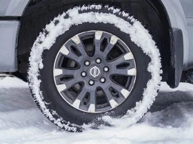 Nissan Titan crew cab  Pro-4x* Intercooled Turbo Diesel V-8 5.0 L, снимка 17