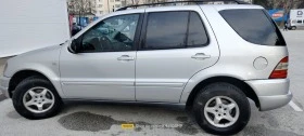  Mercedes-Benz ML 270