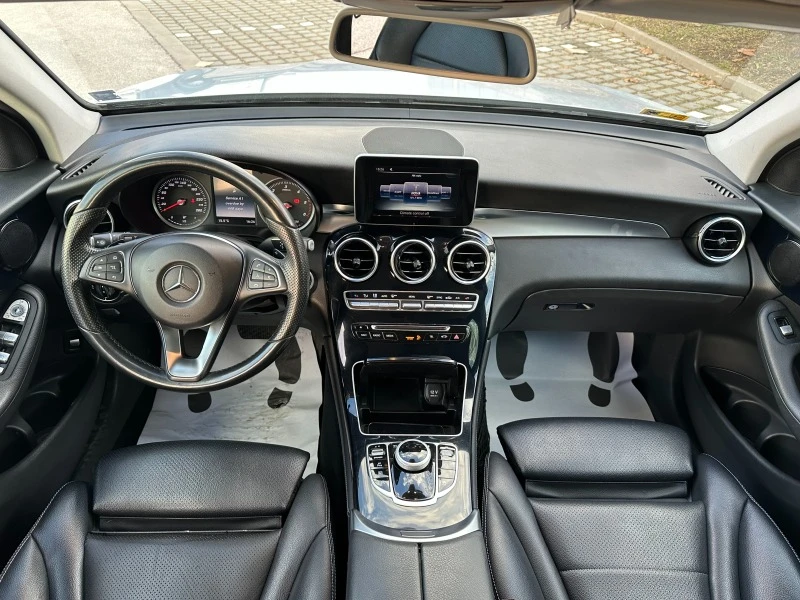 Mercedes-Benz GLC 220CDI 170к.с. 4MATIC/Перфектен, снимка 10 - Автомобили и джипове - 44434605